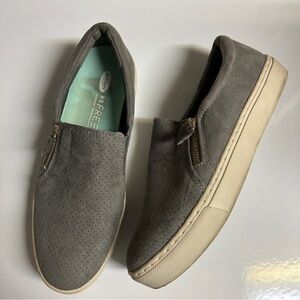 Dr. Scholls dark gray slip on sneaker